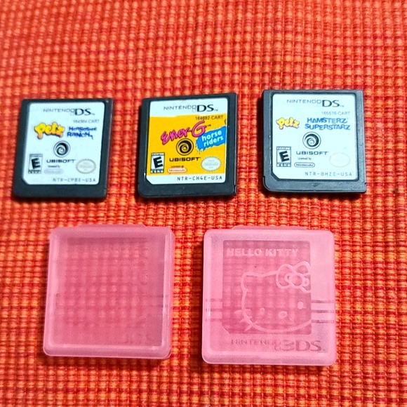 3 NINTENDO DS 2 PETZ GAMES, HORSESHOE RANCH, - Picture 1 of 9